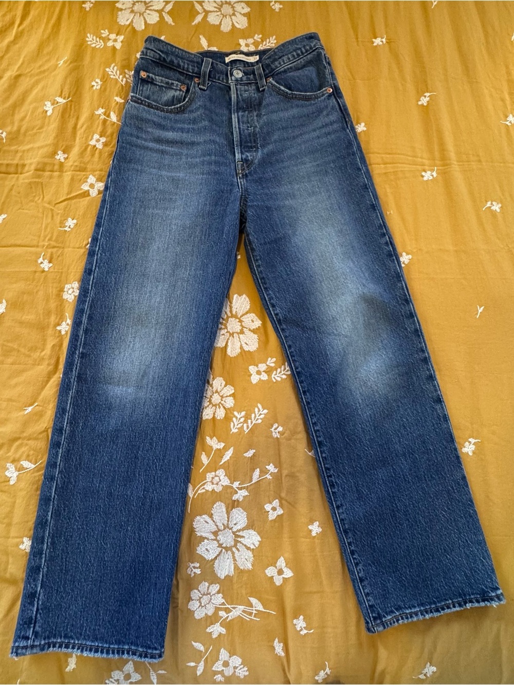 Levi's Ribcage Straight Ankle Jeans in Classic Blue - Size 27